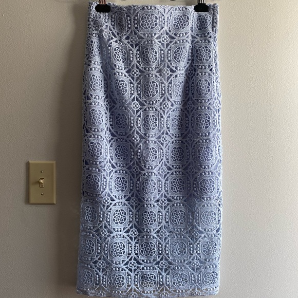 Zara NWT Crochet Midi Skirt. Size Small. Baby Blue Colour. - Picture 3 of 11